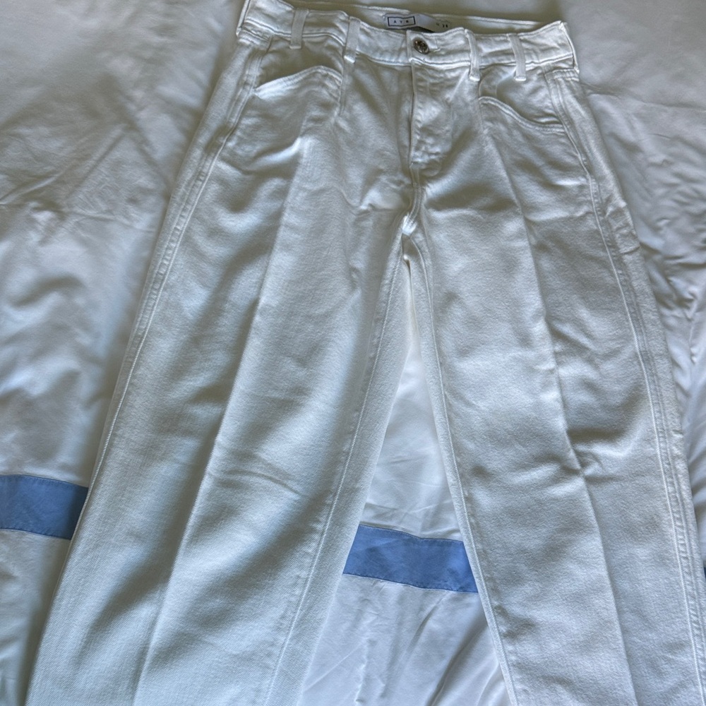 AYR The Beat White Jeans